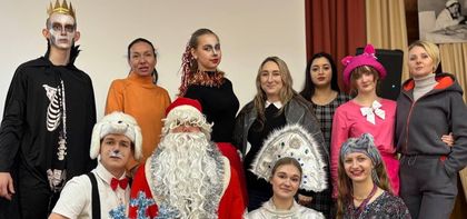 В преддверии Нового года ребят нашей региональной площадки "УчимЗнаем" на базе НКМЦ им З. И. Круглой сегодня ждала волшебная история, полная загадок, смеха и волшебства.