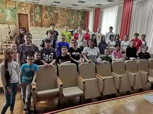 Сегодня на нашей региональной площадке УчимЗнаем-Орловская область  на базе НКМЦ им З. И. Круглой для ребят находящихся на длительном лечении прошло мероприятие По страницам Великой Отечественной Войны, посвященное Дню Великой Победы!