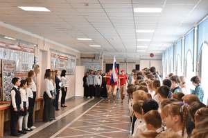 В БОУ ОО «Созвездие Орла» в преддверии 80-летия Победы в Великой Отечественной войне состоялась торжественная линейка.